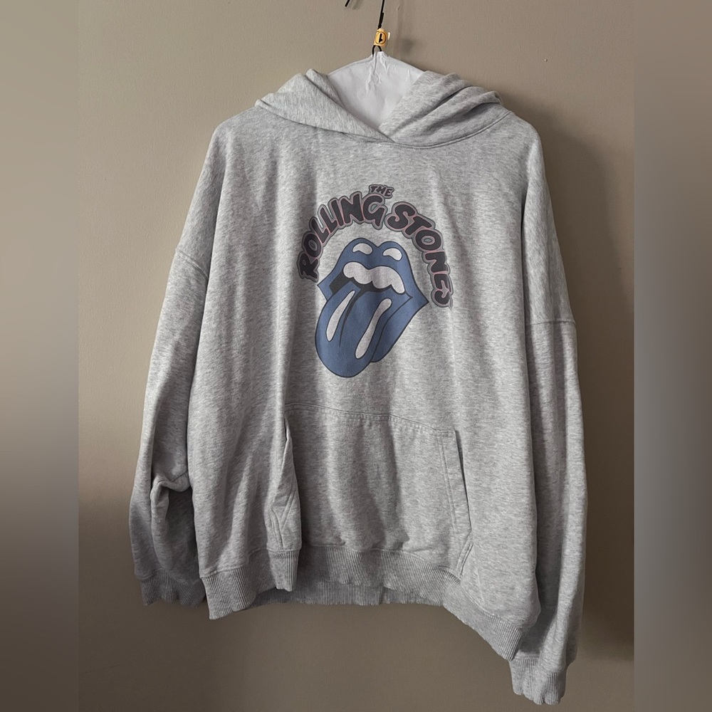 American Eagle Gray Lived-In Hoodie